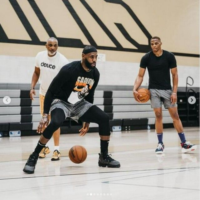 同时避免在 同时避免在